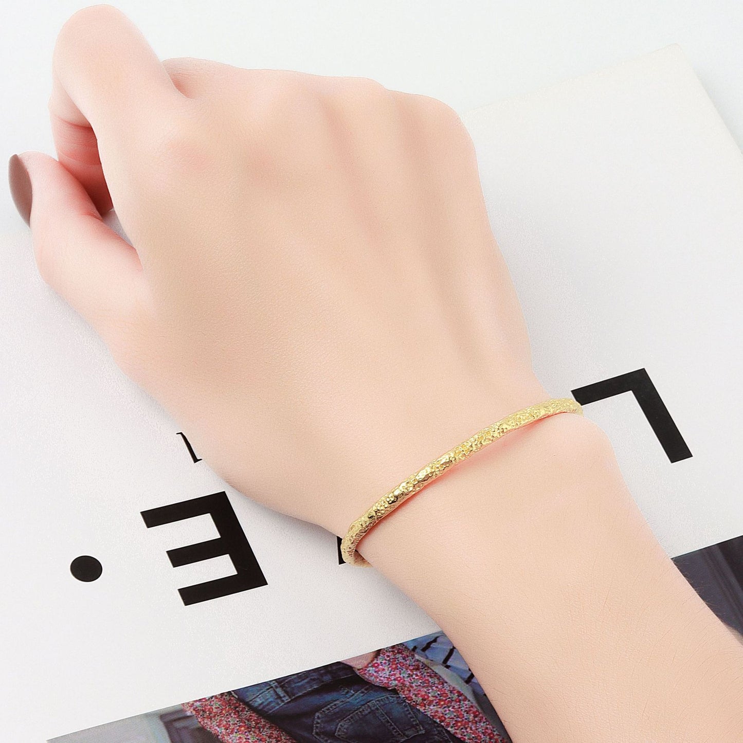 Women's Fashion Simple Stylish Bracelet